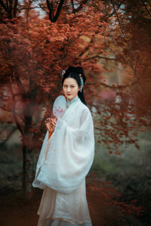 赤裸裸